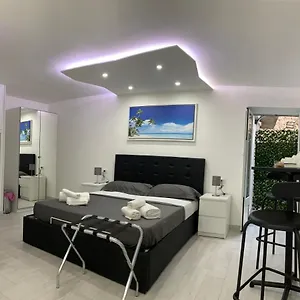 2* Bed & Breakfast Rossella's